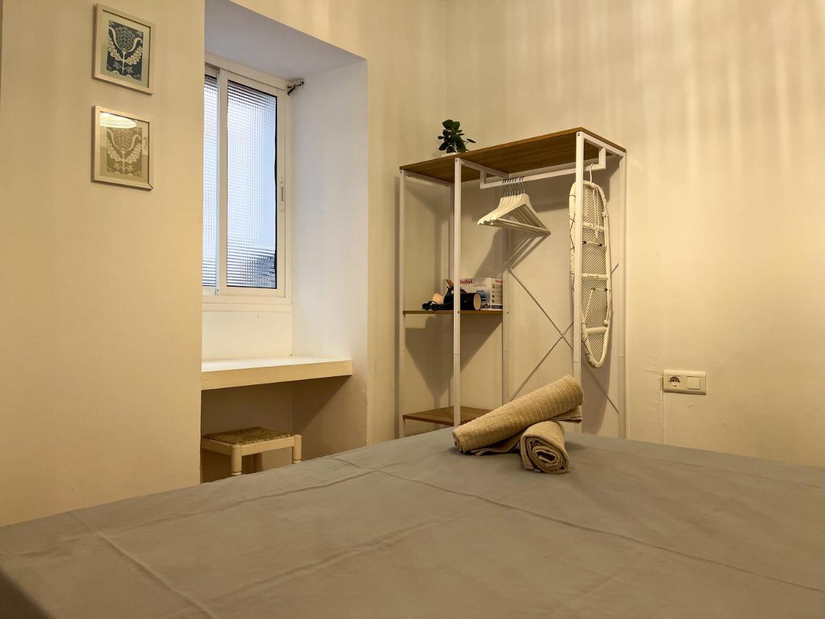 Iyourbasics Lovely Apartment Hinestrosa 23 Free Wifi&Ac Málaga Dış mekan fotoğraf