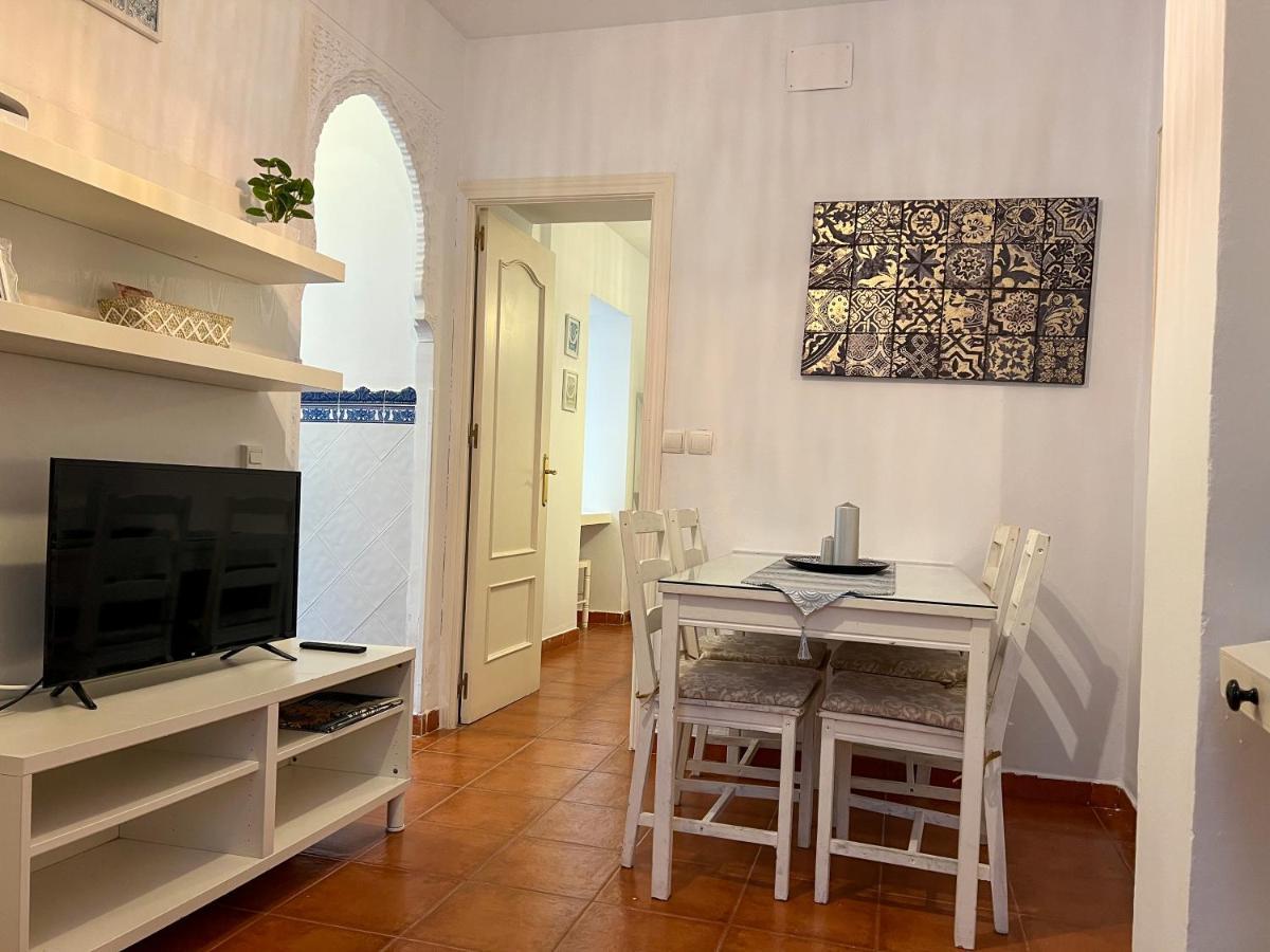 Iyourbasics Lovely Apartment Hinestrosa 23 Free Wifi&Ac Málaga Dış mekan fotoğraf