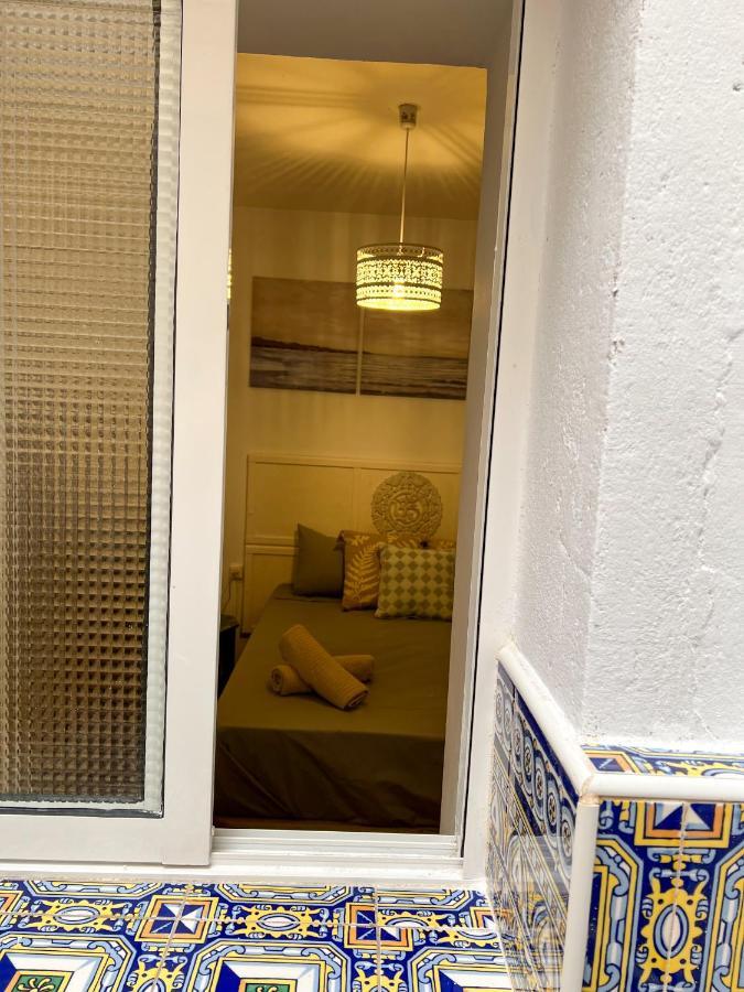 Iyourbasics Lovely Apartment Hinestrosa 23 Free Wifi&Ac Málaga Dış mekan fotoğraf