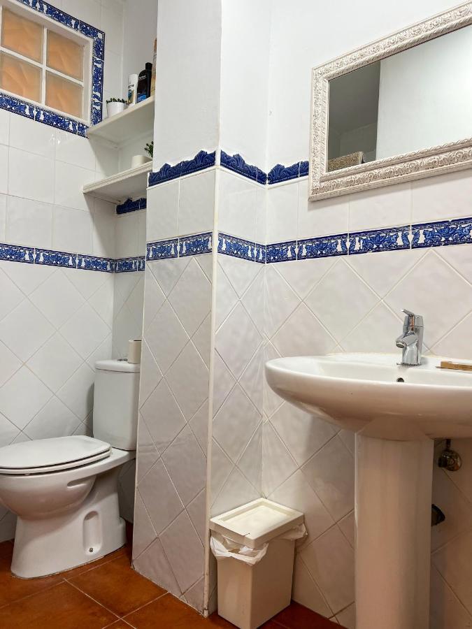 Iyourbasics Lovely Apartment Hinestrosa 23 Free Wifi&Ac Málaga Dış mekan fotoğraf