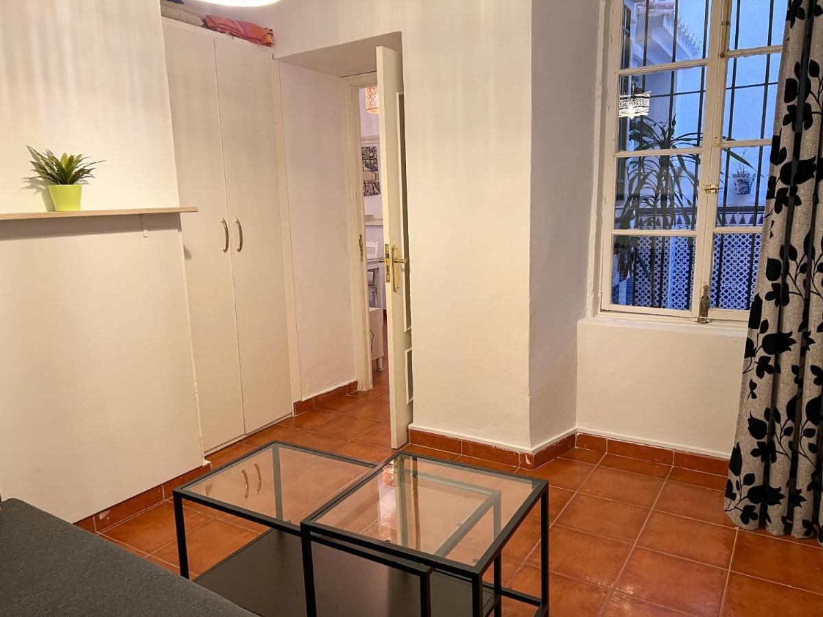 Iyourbasics Lovely Apartment Hinestrosa 23 Free Wifi&Ac Málaga Dış mekan fotoğraf
