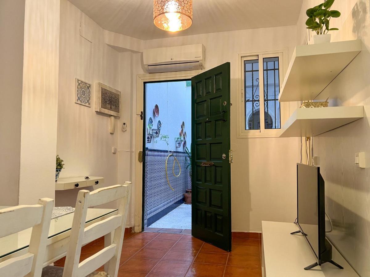 Iyourbasics Lovely Apartment Hinestrosa 23 Free Wifi&Ac Málaga Dış mekan fotoğraf
